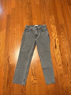Abercrombie & Fitch Straight Leg Jeans in Washed Gray